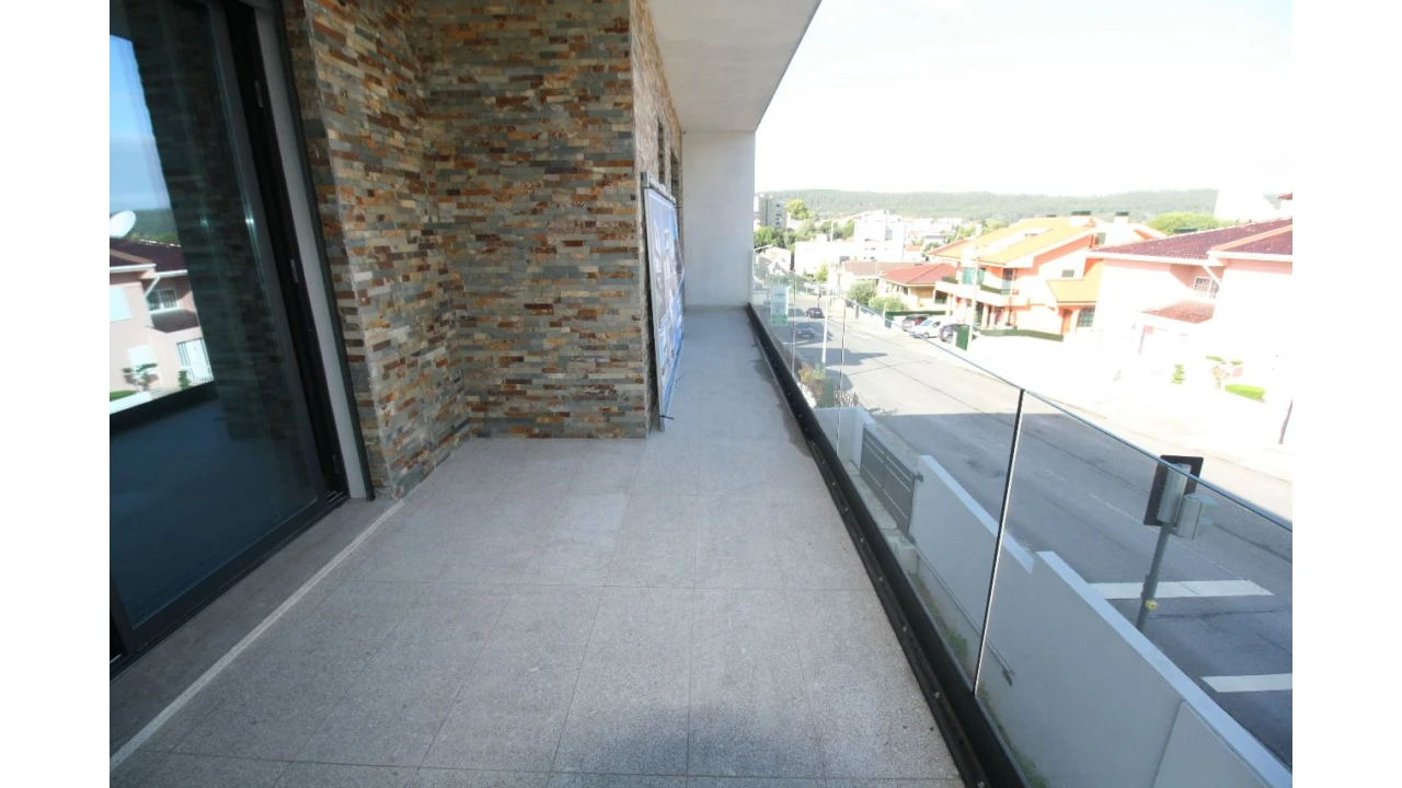 Moradia T4 para Venda em Valongo Foto 23