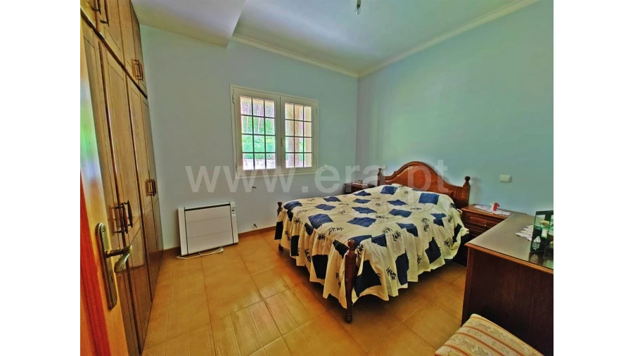 Moradia T4 para Venda em Travassos Foto 9