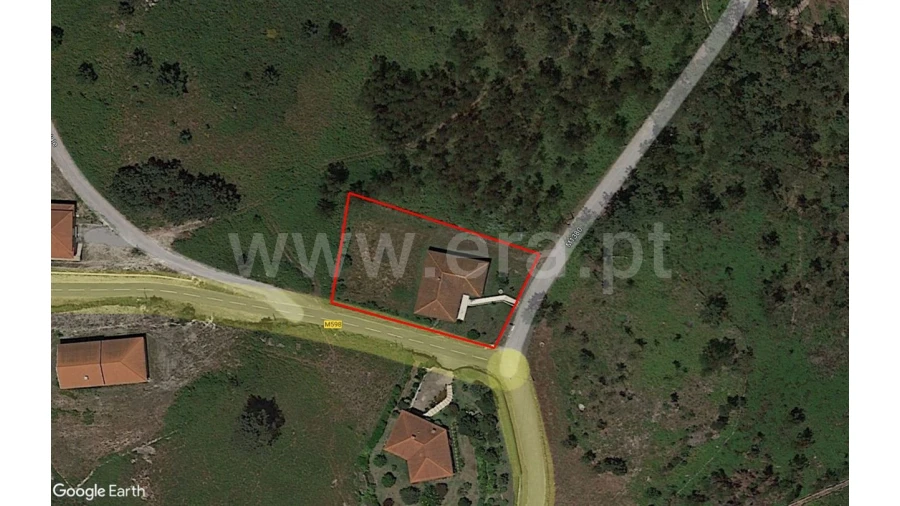 Moradia T4 para Venda em Travassos Foto 24