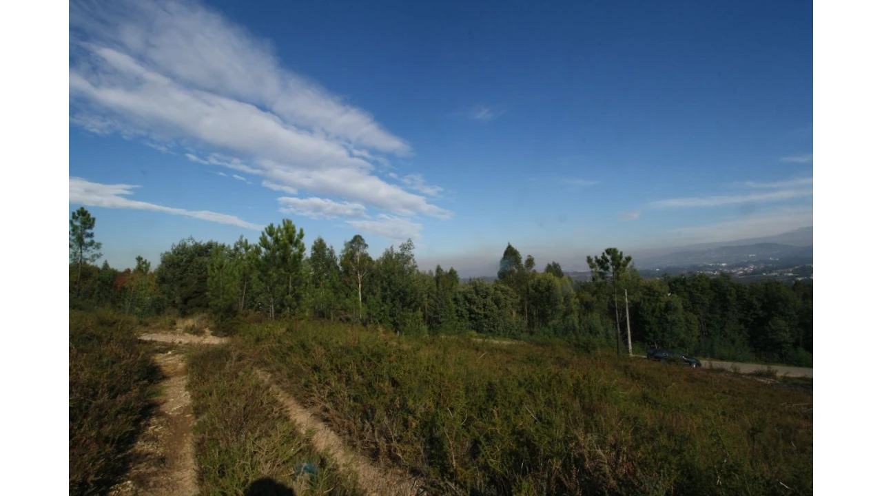 Terreno para Venda em Recarei Foto 1