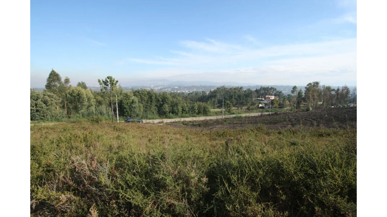 Terreno para Venda em Recarei Foto 14