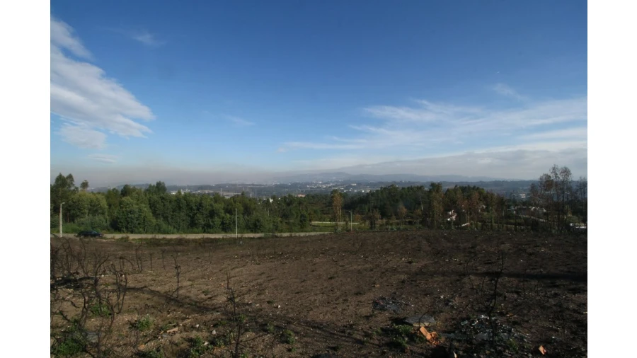 Terreno para Venda em Recarei Foto 8