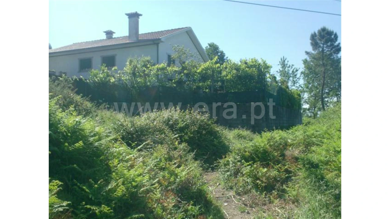 Terreno para Venda em Póvoa de Lanhoso Foto 12