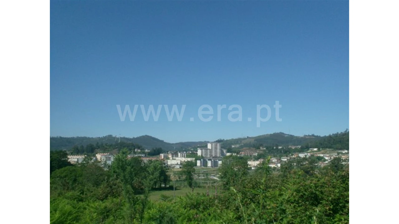 Terreno para Venda em Póvoa de Lanhoso Foto 16