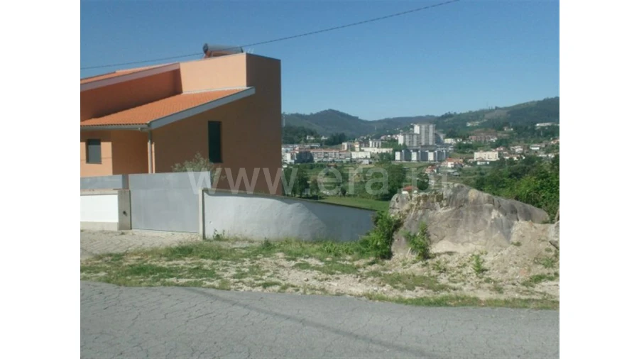 Terreno para Venda em Póvoa de Lanhoso Foto 20