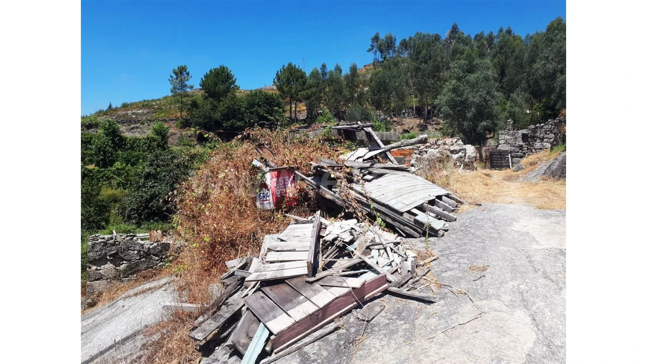 Moradia para Venda em Travassos Foto 6