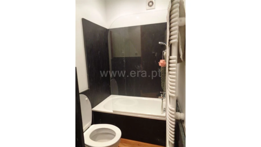 Moradia T3 para Venda em Caniçada Foto 12