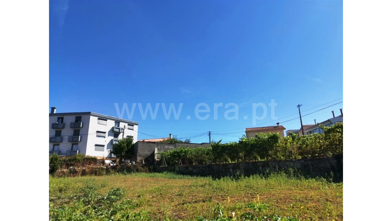 Terreno para Venda em Caldas das Taipas Foto 4