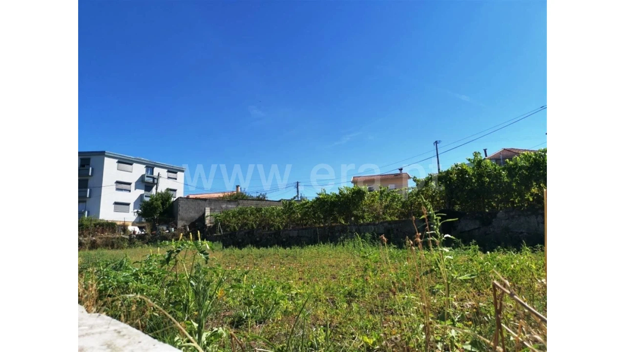 Terreno para Venda em Caldas das Taipas Foto 7