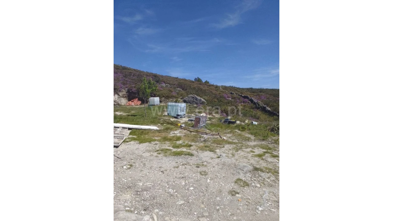 Terreno para Venda em Fundevila Foto 7
