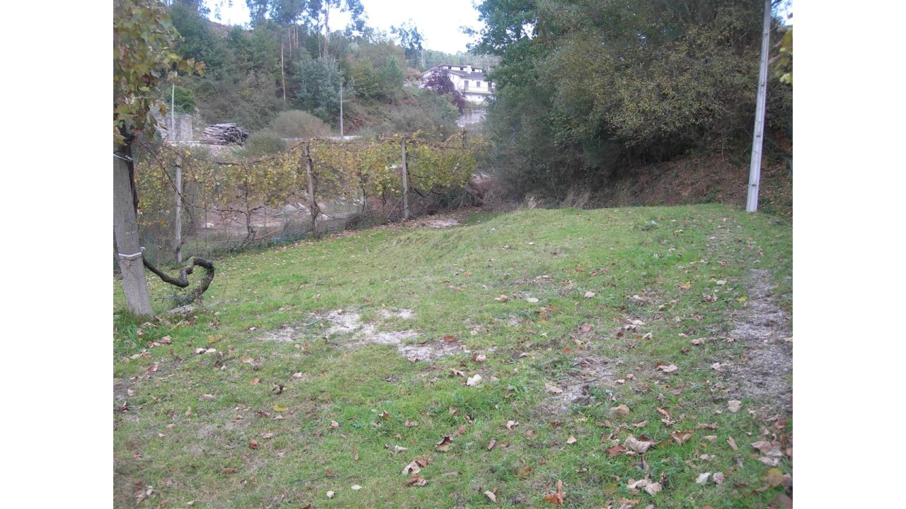 Terreno para Venda em Rio Longo Poente Foto 2