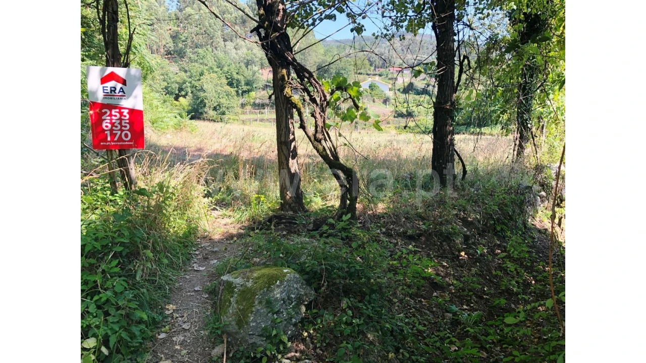 Terreno para Venda em Monsul Foto 1