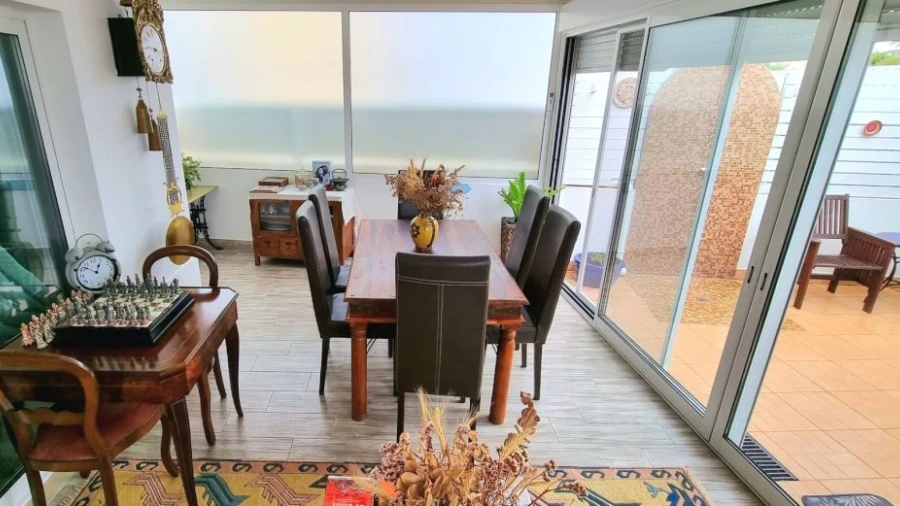 Moradia T4 para Venda em Vila Nova de Cacela Foto 5