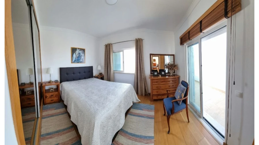 Moradia T4 para Venda em Vila Nova de Cacela Foto 10