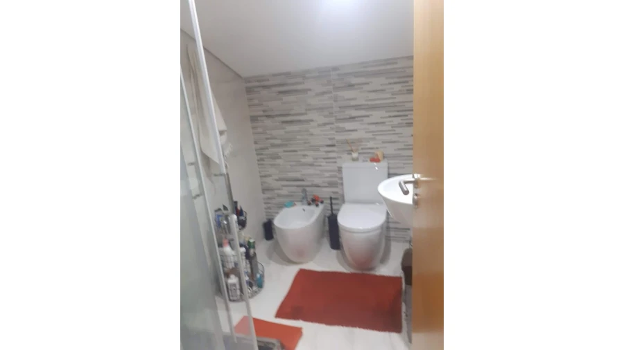 Moradia T3 para Venda em Maia Foto 13