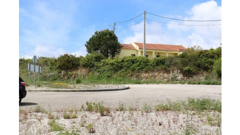 Terreno para Venda em Alenquer