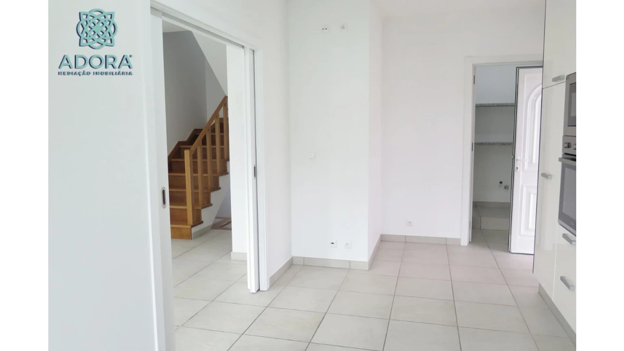 Moradia T3 para Venda em Ericeira Foto 13