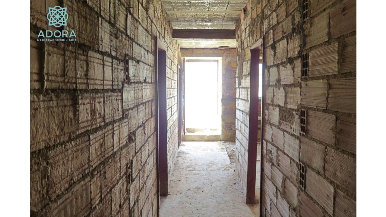 Moradia T3 para Venda em Cortes Foto 13