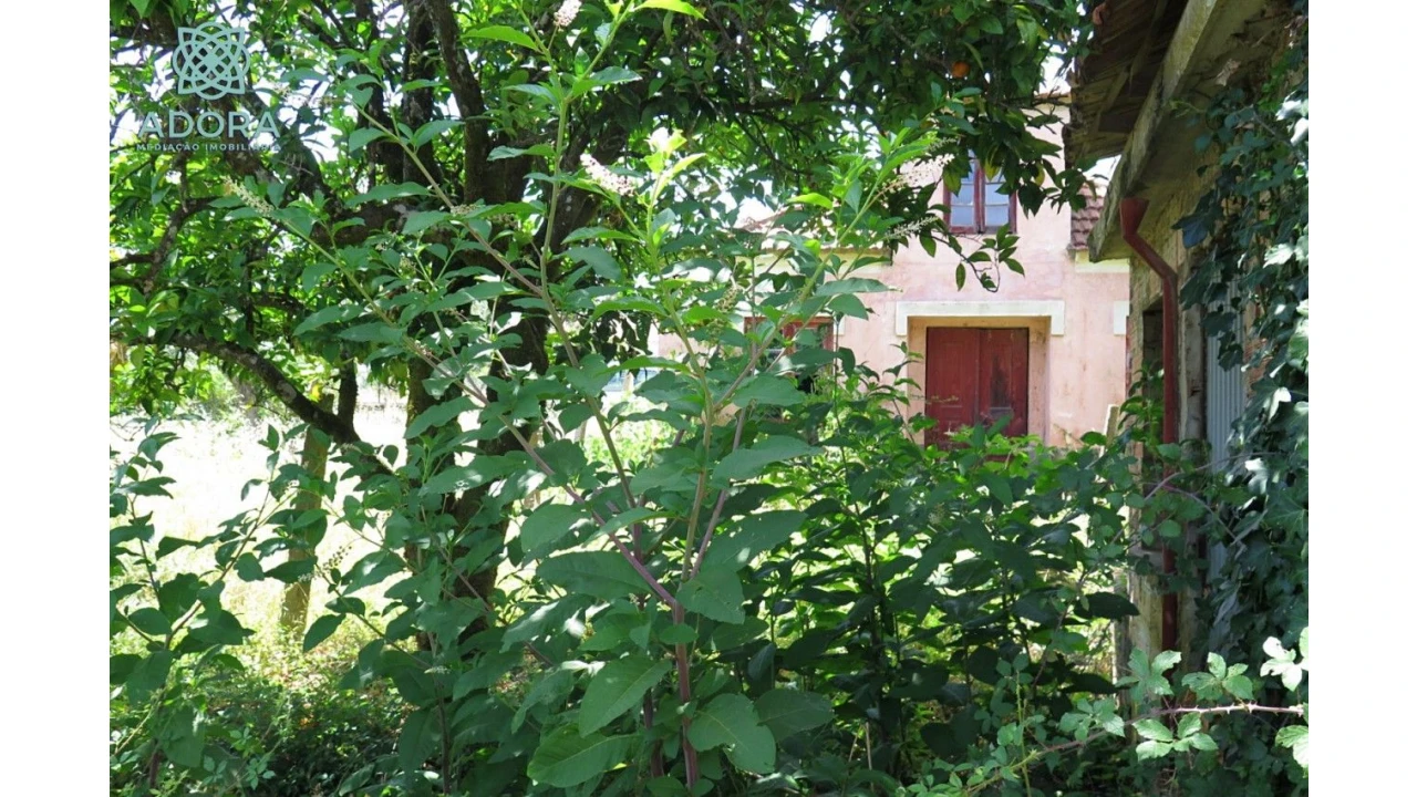 Moradia T3 para Venda em Cortes Foto 15