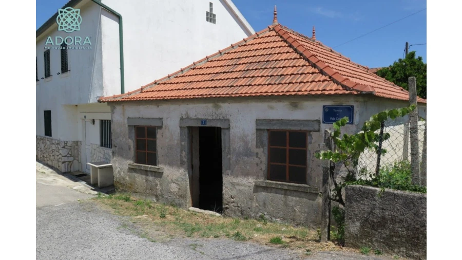 Moradia T3 para Venda em Cortes