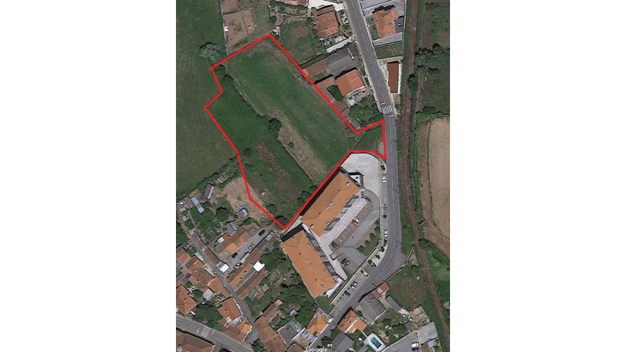 Terreno P/ Prédio para Venda em Albergaria-a-Velha Foto 2