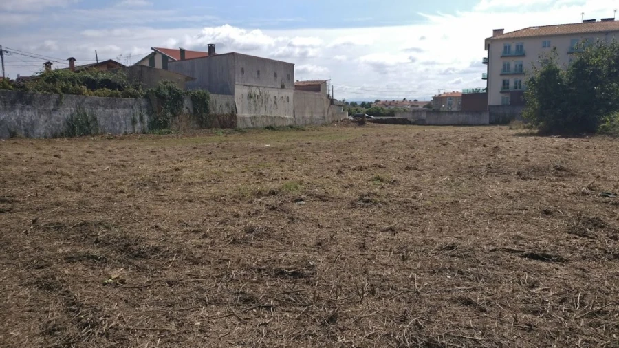 Terreno P/ Prédio para Venda em Albergaria-a-Velha Foto 11