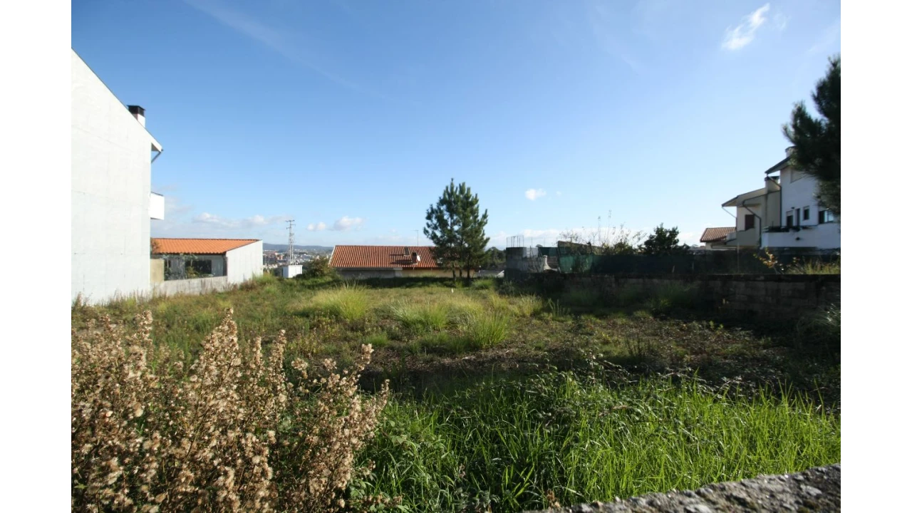 Terreno para Venda em Vila Nova de Gaia Foto 7