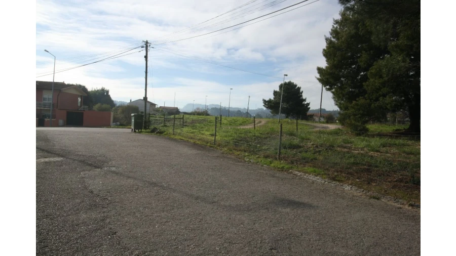 Terreno para Venda em Vila Nova de Gaia Foto 6