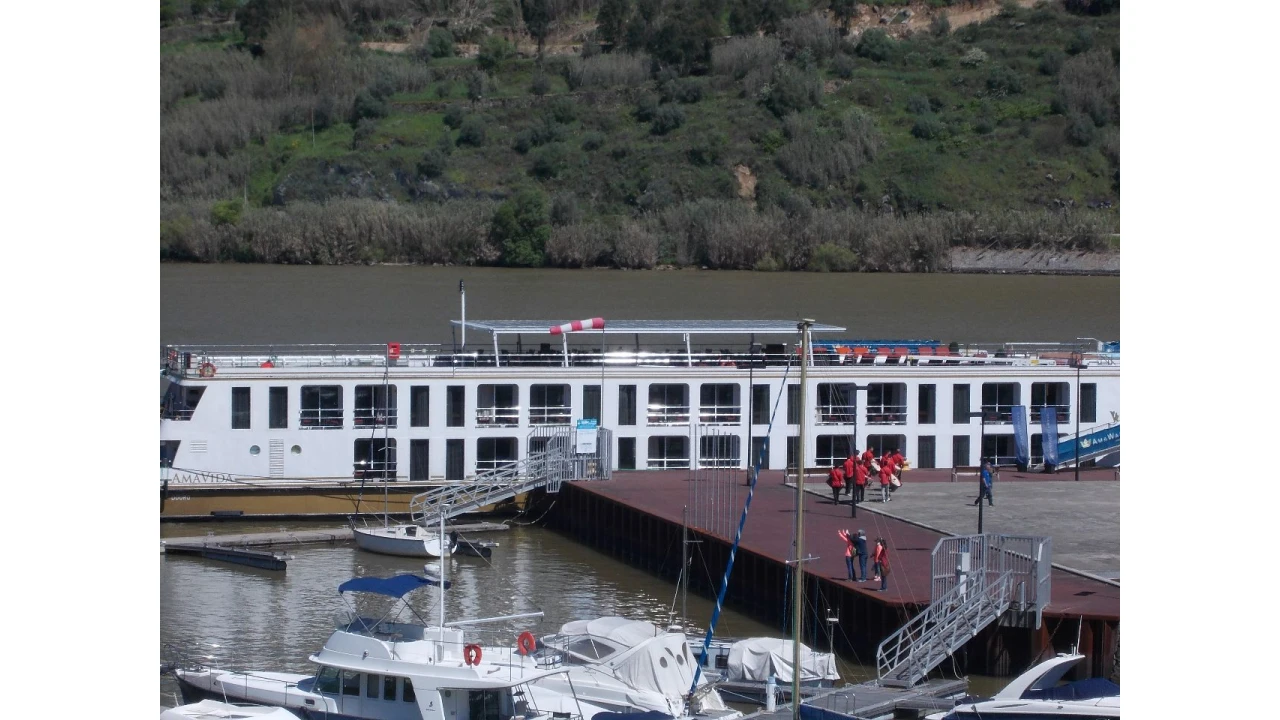 Moradia T3 para Venda em Resende Foto 26