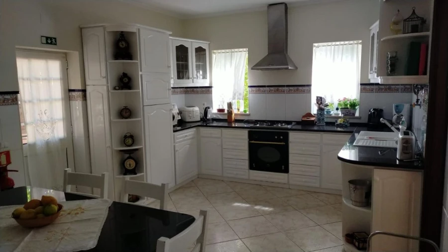 Moradia T3 para Venda em Resende Foto 19