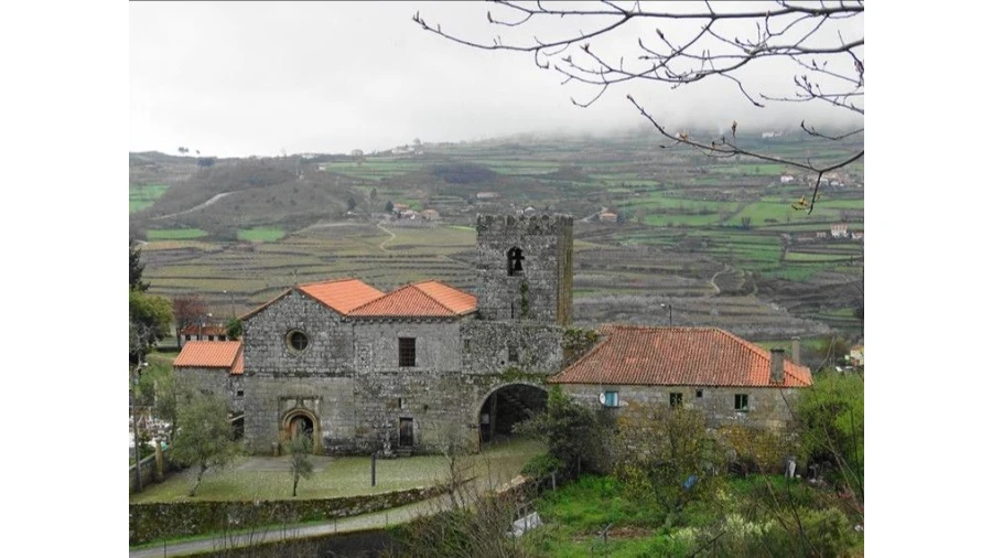 Moradia T3 para Venda em Resende Foto 31