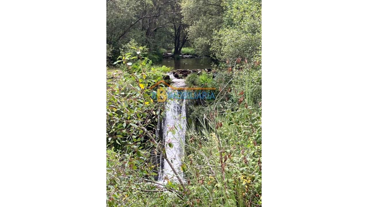 Moradia T6 para Venda em Rio de Frades Foto 21