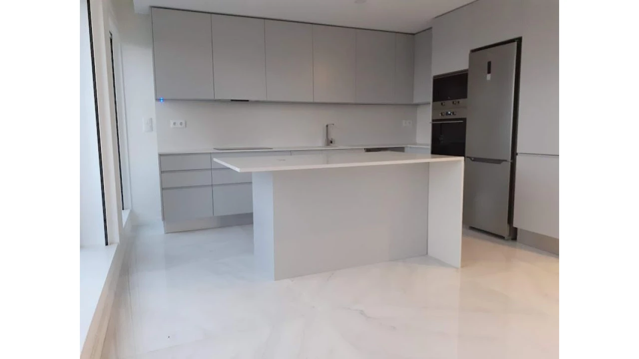 Apartamento T2 para Venda em Maia Foto 3