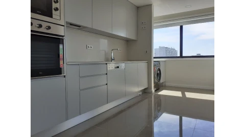 Apartamento T2 para Venda em Maia