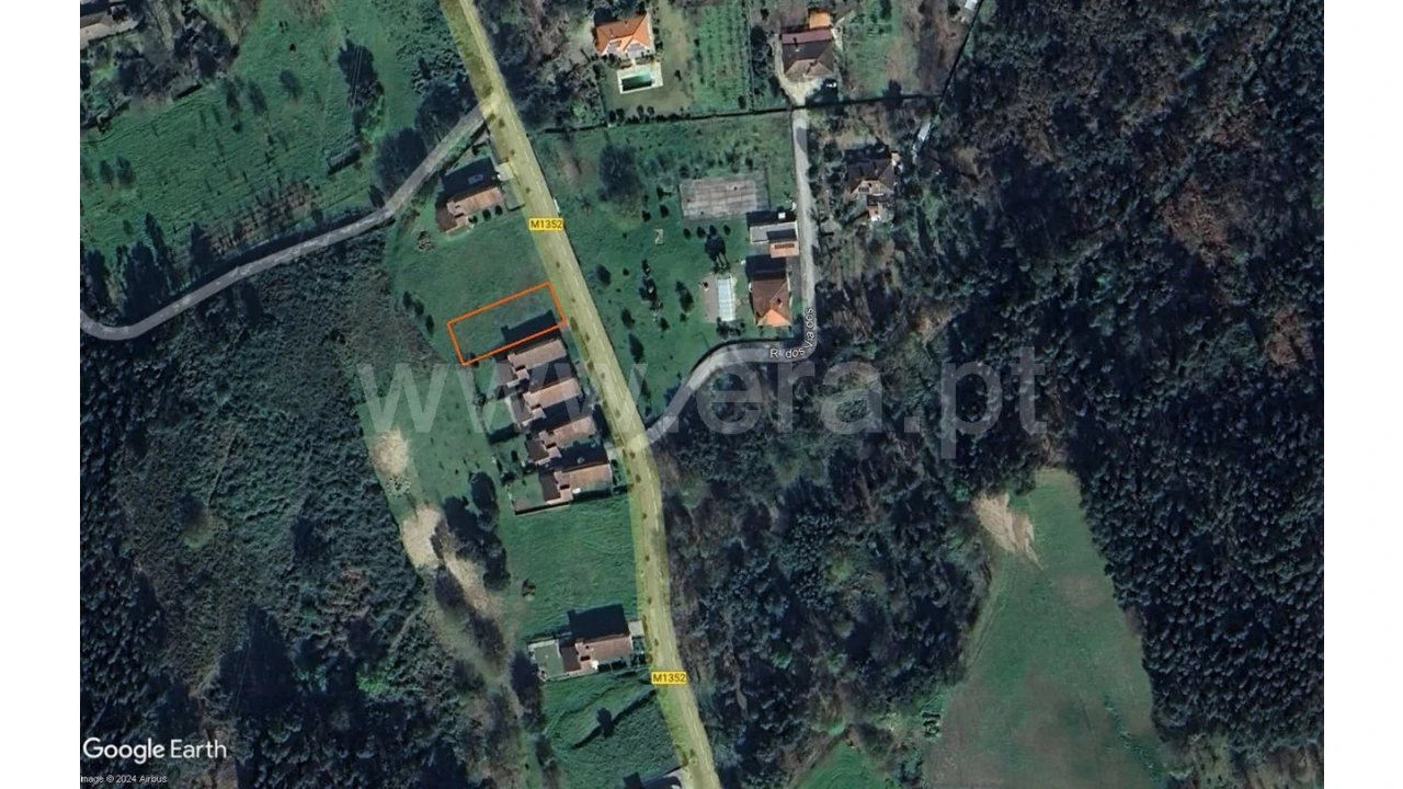 Terreno para Venda em Águas Santas Foto 1