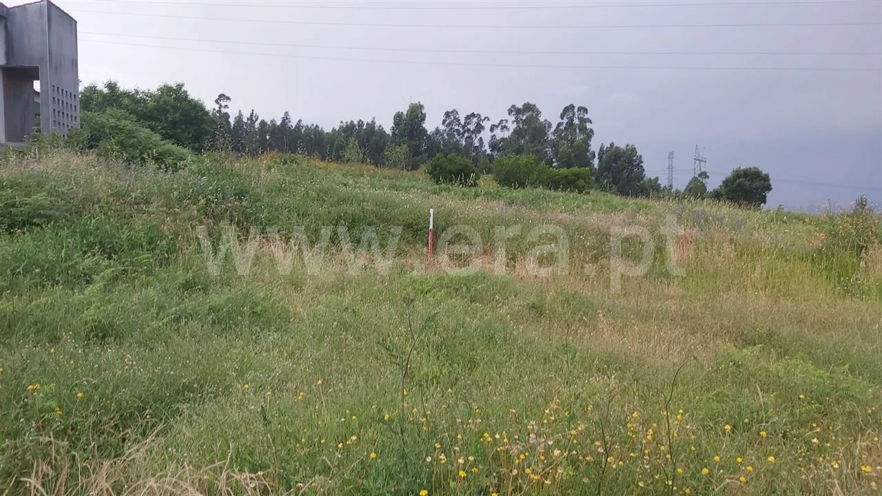 Terreno para Venda em Águas Santas Foto 3