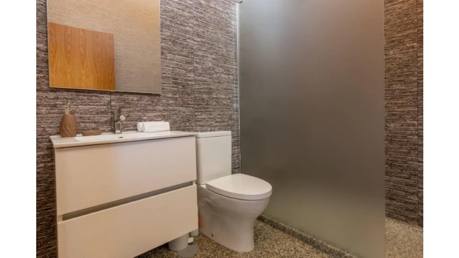 Moradia T5 para Venda em Outeiro Foto 7