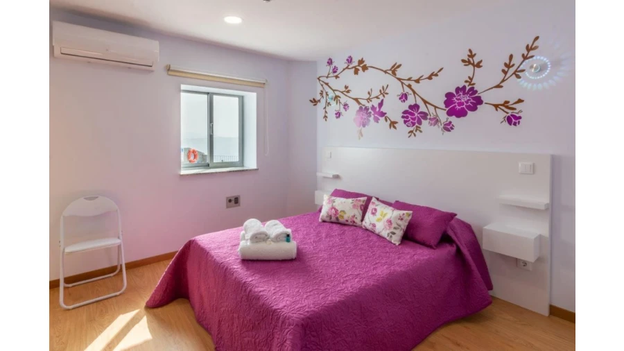 Moradia T5 para Venda em Outeiro Foto 30