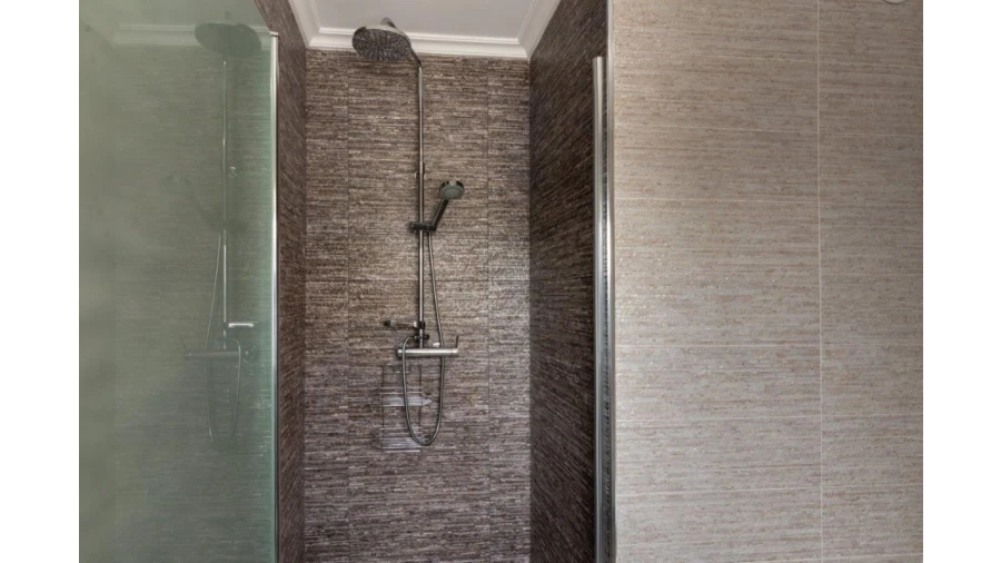 Moradia T5 para Venda em Outeiro Foto 32