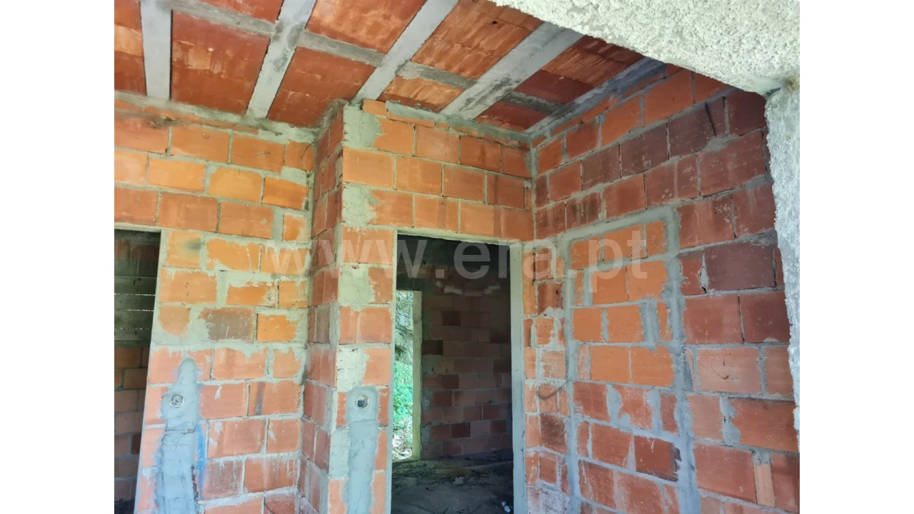 Moradia T0 para Venda em Aldeia Foto 15