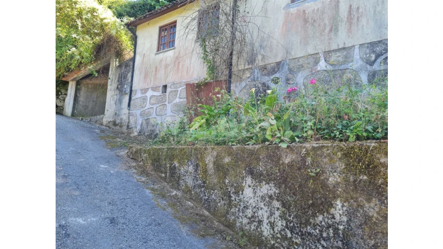 Moradia T0 para Venda em Aldeia Foto 4