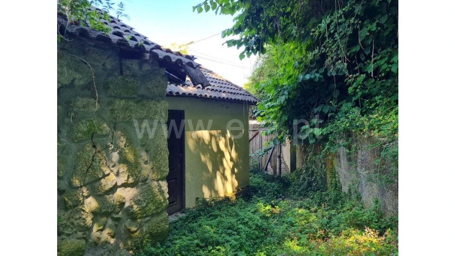 Moradia T0 para Venda em Aldeia Foto 8