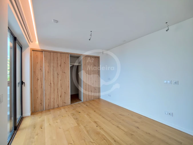 Apartamento T2 para Venda em Funchal Foto 13