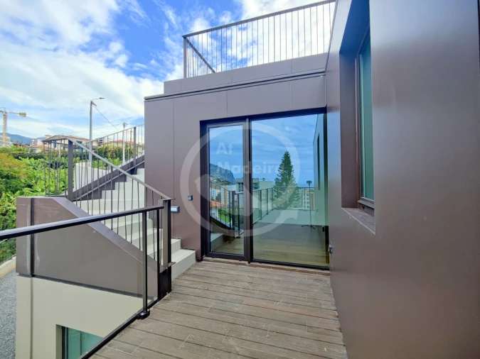 Apartamento T2 para Venda em Funchal Foto 19