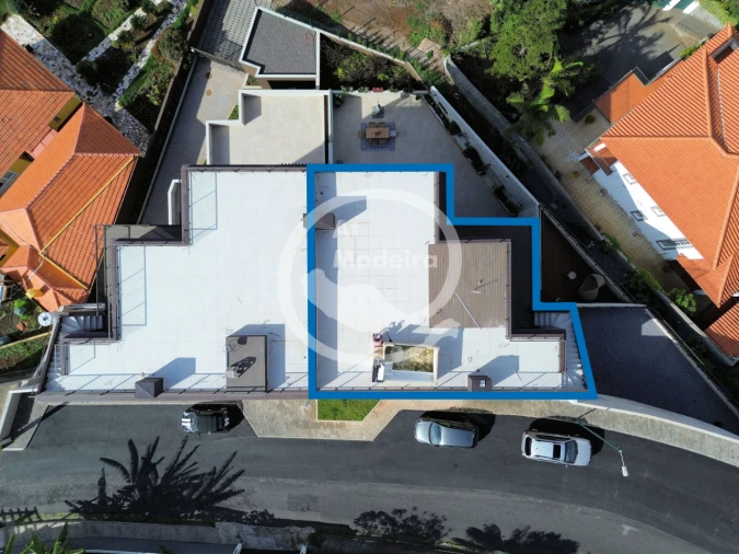 Apartamento T2 para Venda em Funchal Foto 2