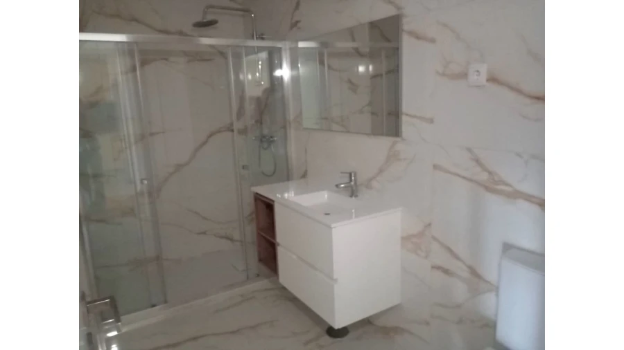 Apartamento T1 para Venda em Secas de Giela Foto 9