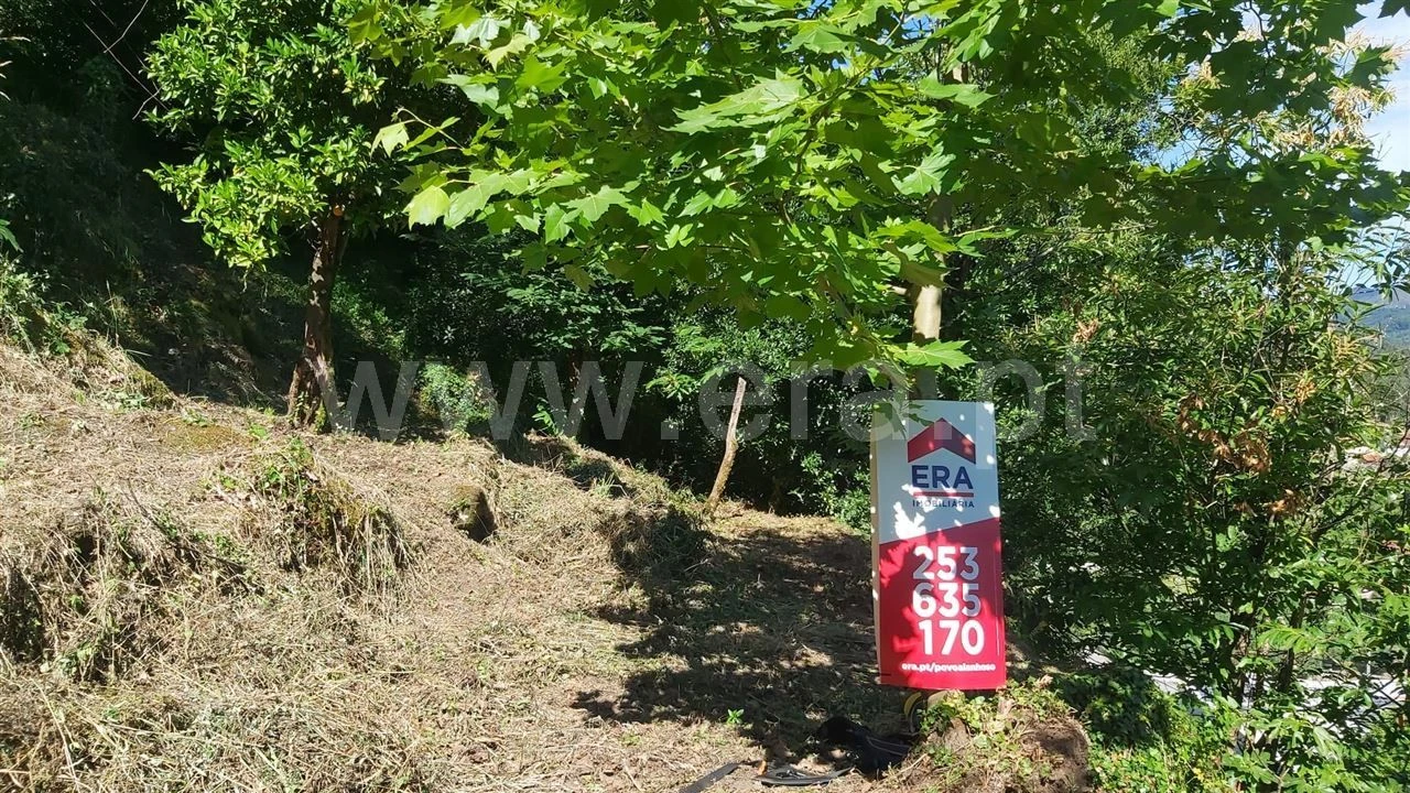 Terreno para Venda em Aldeia Foto 1