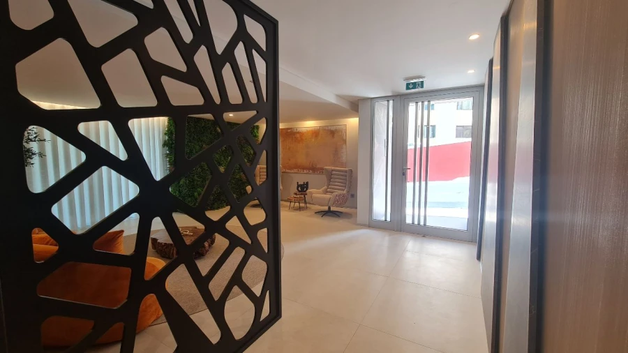 Apartamento T1 para Arrendamento em Funchal Foto 7