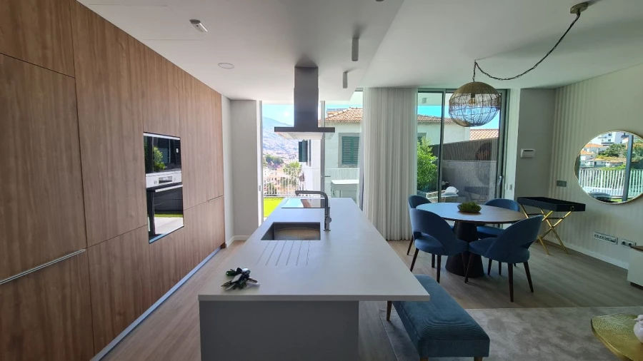 Apartamento T1 para Arrendamento em Funchal Foto 12