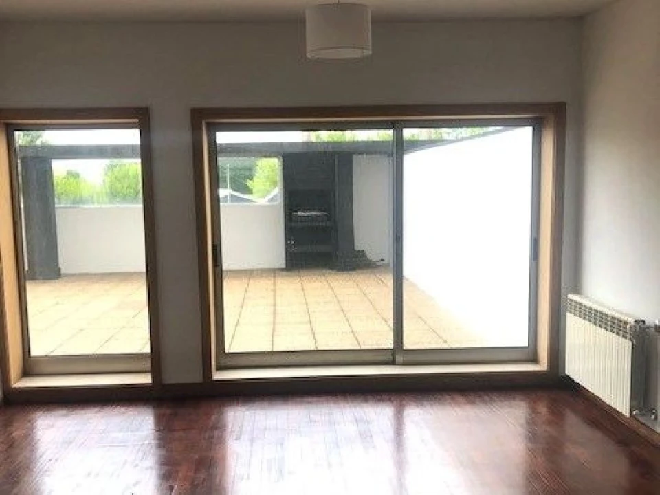 Apartamento T1 para Arrendamento em Nenhum Foto 6
